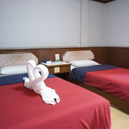 Eiffel Inn ระนอง ภายนอก รูปภาพ